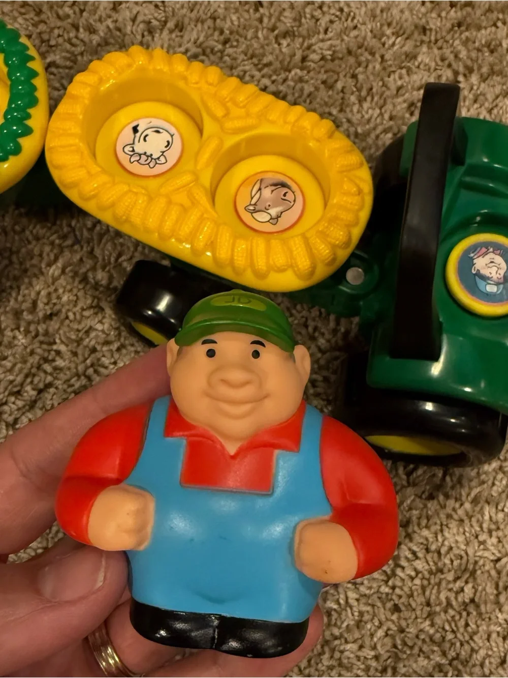 TOMY John Deere Animal Sounds Tractor Hay Wagon Live Stock Farmer Tested